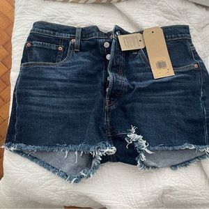 NWT Levi’s shorts